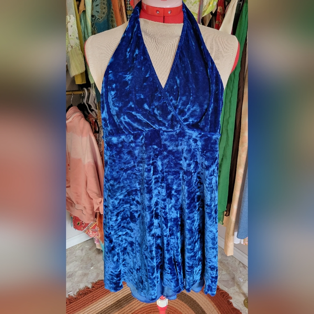 sS/M Vintage Blue Crush Velvet Romper